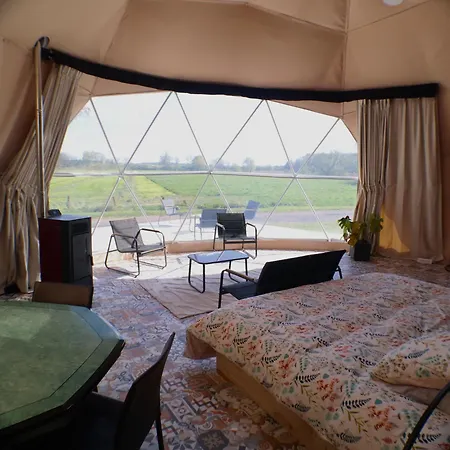 Nuit Insolite Dome Reinette Confort * Châtenois